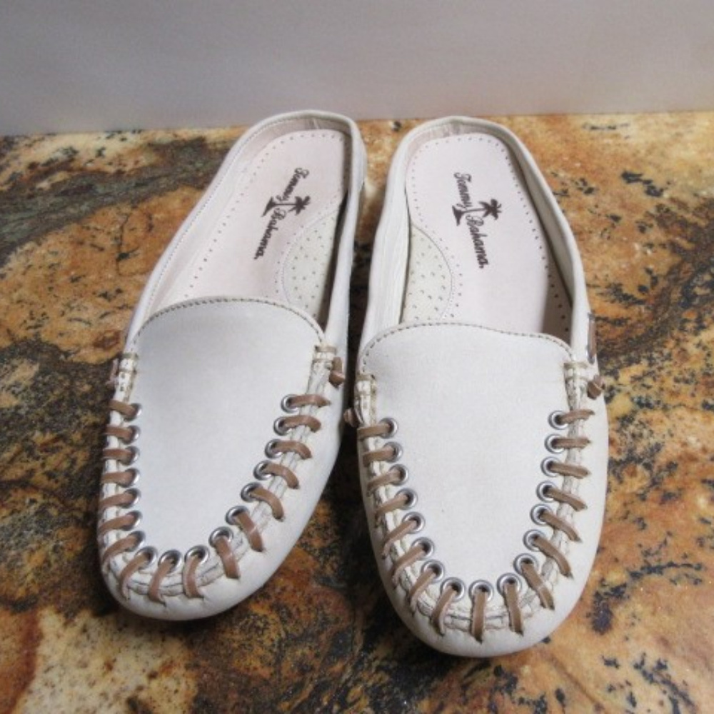 TOMMY BAHAMA CREAM LOW SLIP ON DRIVING SHOES 7.5M